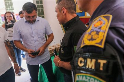 Governador Wilson Lima implanta Sistema de Radiocomunicacao Digital para as policias em Itacoatiara 1 Foto Mauro Neto Secom 1024x682 1