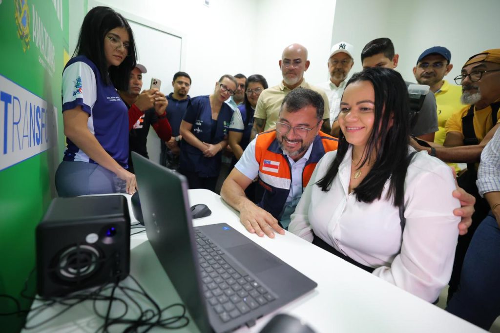 Governador Wilson Lima inaugura nova estrutura de Telessaúde em Anamã e reforça atendimentos com unidades flutuantes 15 Governador Wilson Lima inaugura nova estrutura de Telessaude em Anama e reforca atendimentos com unidades flutuantes 1 Foto Antonio Lima e Diego Peres Secom 1 1024x682 1