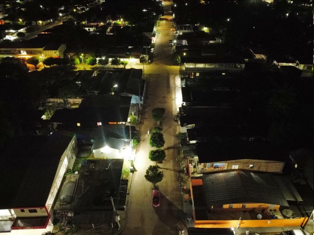 Governador Wilson Lima leva modernização da iluminação pública a Borba e Novo Aripuanã com mais de R$ 15 milhões em investimentos 11 Governador Wilson Lima leva modernizacao da iluminacao publica a Borba e Novo Aripuana com mais de R 15 milhoes em investimentos 6 foto Mauro Neto Secom 1024x768 1