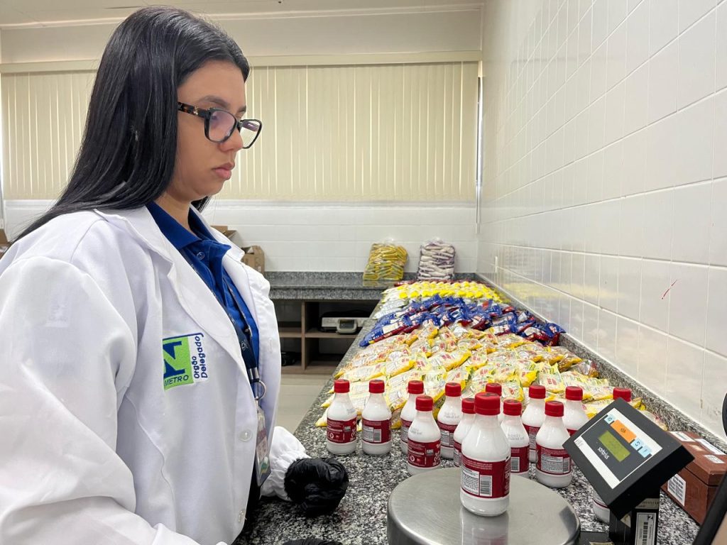 Operação Festas Juninas: Ipem-AM fiscaliza mais de 500 produtos da cesta básica 7 Ipem AM Foto 3 1024x768 1