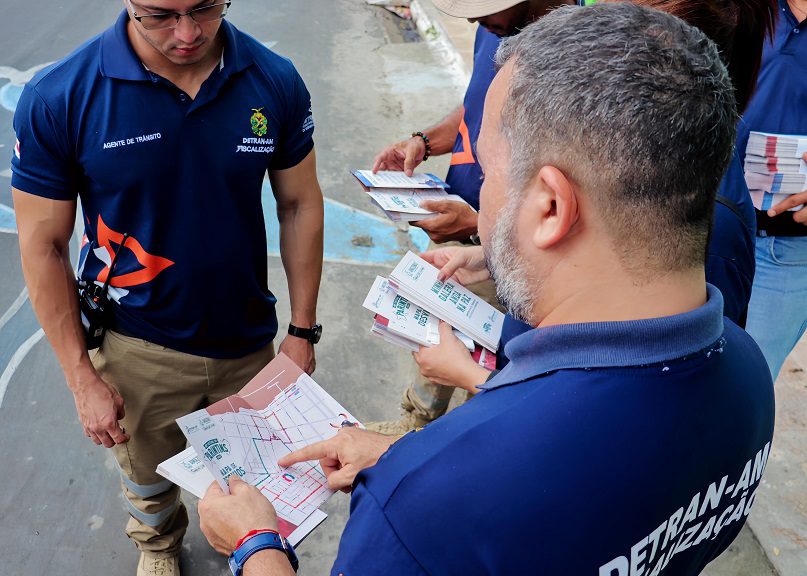 Festival de Parintins 2025: Detran-AM inicia distribuição de 10 mil mapas informativos 6 Mapas Detran CRED Divulgacao Detran AM 1