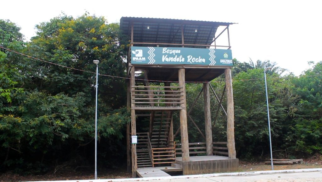 Bosque Estadual Vandete Rocha reúne lazer, educação e sustentabilidade na sede do Ipaam 13 Mirante do Bosque Vandete Rocha Foto 5 09 06 2025 1024x580 1