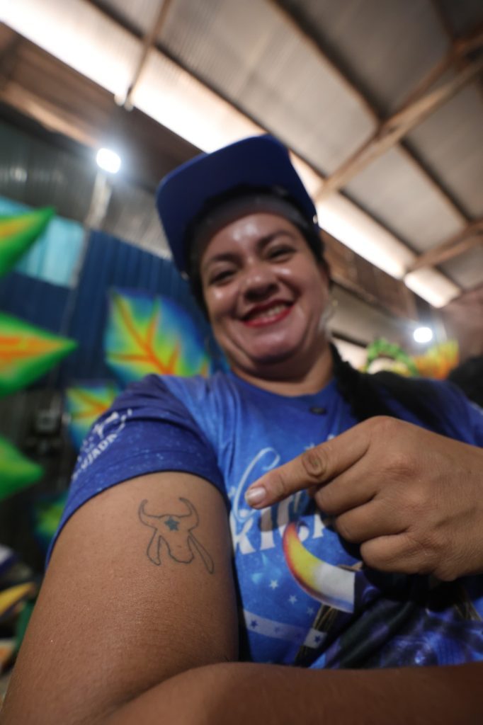 Festival de Parintins 2025: As mulheres dos bastidores dos Bois Caprichoso e Garantido que fazem a festa acontecer 6 Mulheres nos Bois Rosalin Andrade foto Mauro Neto Secom 1 682x1024 1