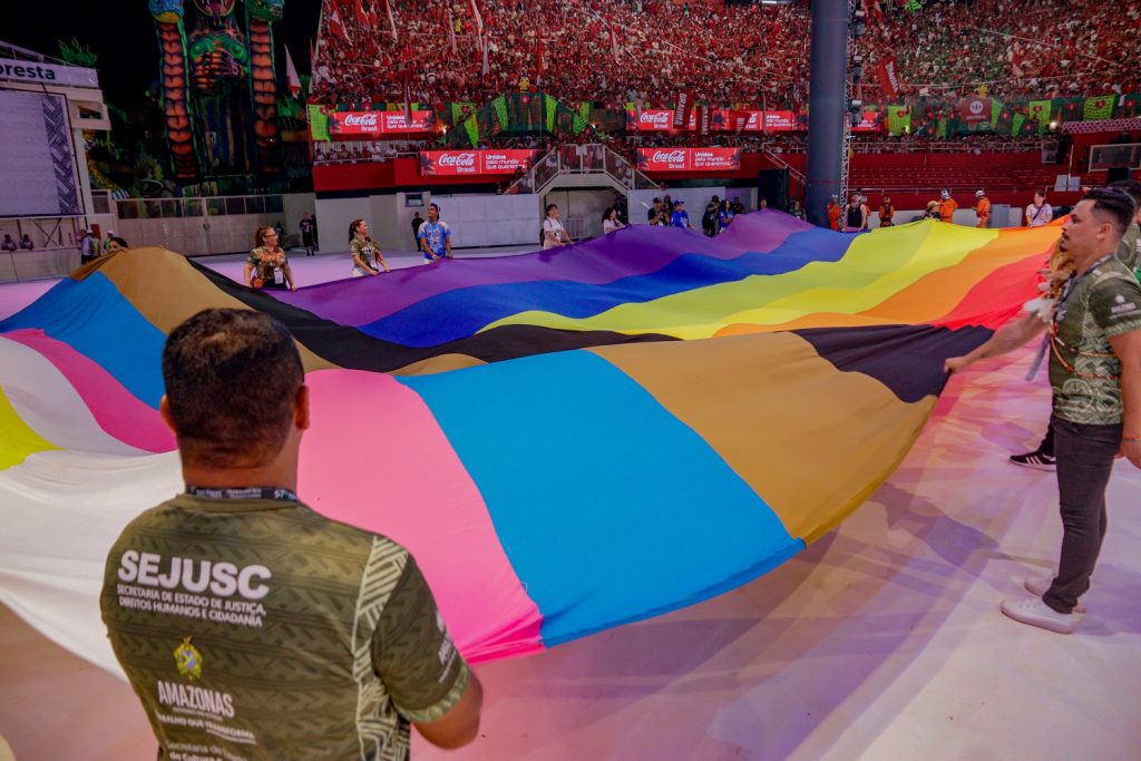 Festival de Parintins 2025: Sejusc fortalece a conscientização de direitos humanos e combate a violências 7 PARINTINS ACOES SEJUSC FOTO DIVULGACAO SEJUSC 1 1024x683 1