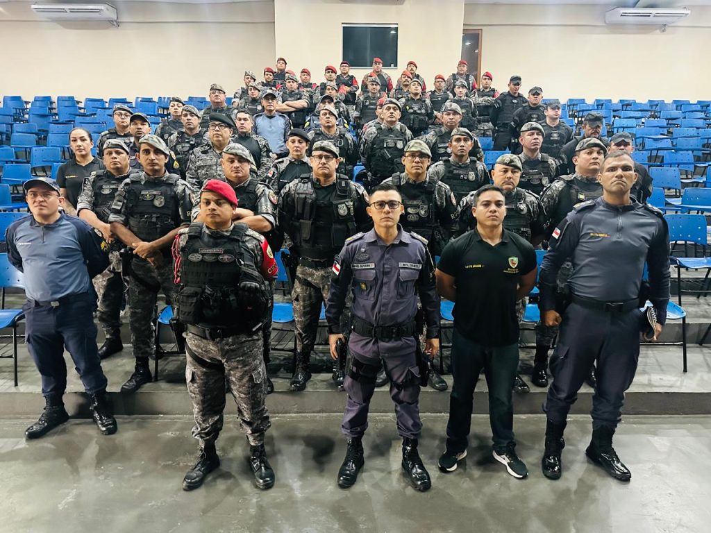 Festival de Parintins 2025: Polícia Militar do Amazonas realiza instrução de nivelamento para efetivo que vai atuar no evento 6 PMAM INSTRUCAO DE NIVELAMENTE PARA A OPERACAO PARINTINS 2025 FOTO ISRAEL AMORIM PMAM 1024x768 1