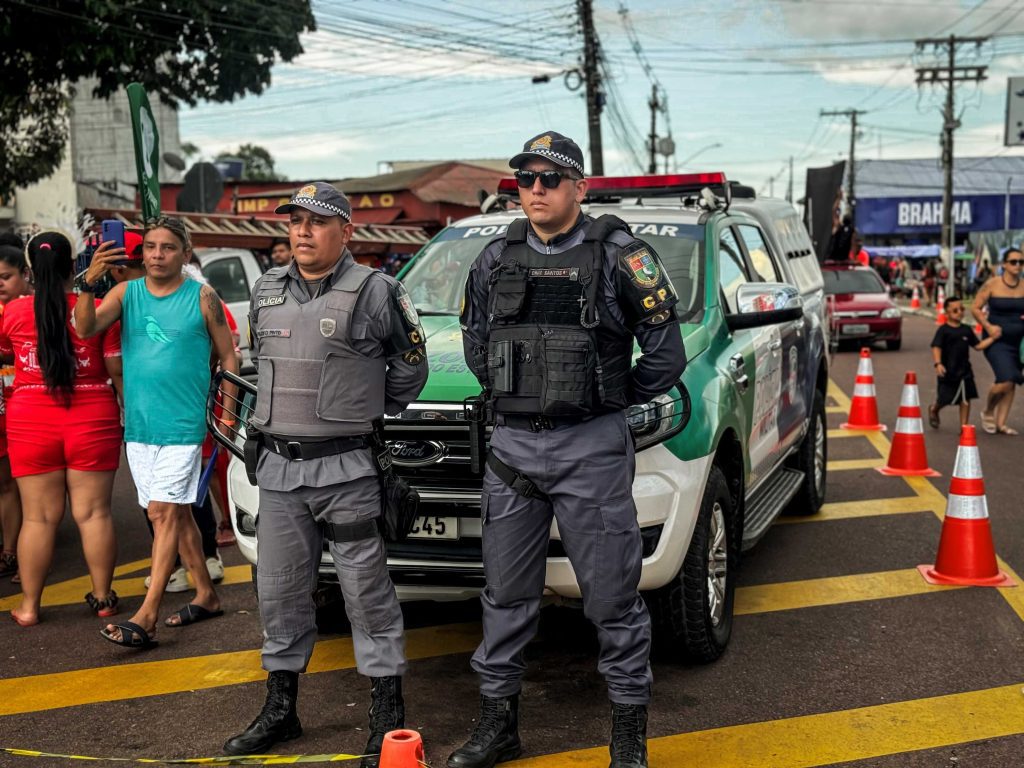 Festiva de Parintins 2025: Com policiamento ostensivo e preventivo, PMAM irá reforçar a segurança da Ilha Tupinambarana 6 PMAM OPERACAO PARINTINS POLICIAMENTO A PE E MOTORIZADO FOTO FERNANDO GAMA PMAM 2 1024x768 1