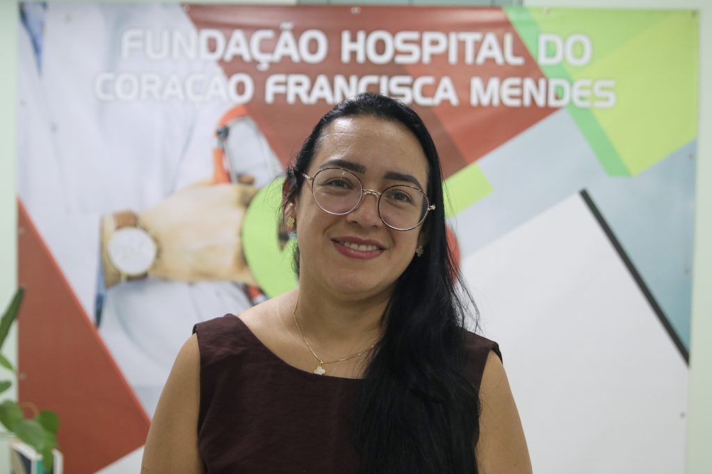 SECOM Restruturacao Francisca Mendes mae da paciente Larissa Almeida FOTO Arthur Castro 1024x683 1