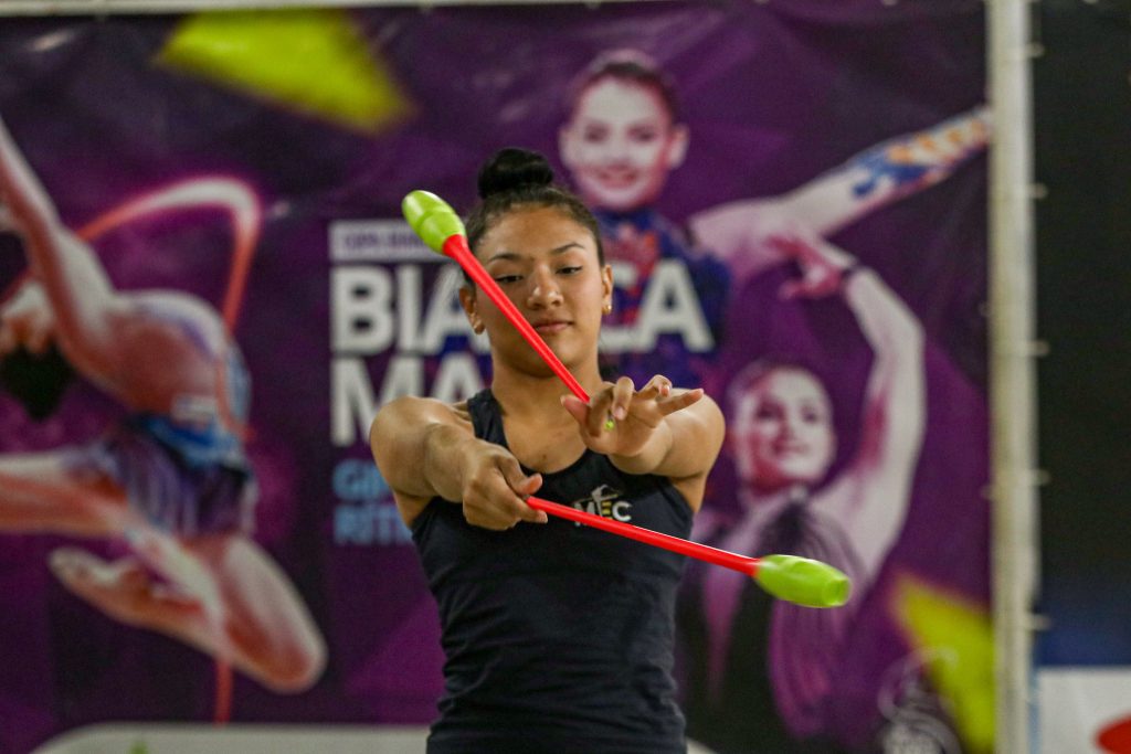 Com apoio do Governo do Amazonas, atletas participam do Campeonato Brasileiro de Ginástica Rítmica 9 SEDEL Asheley Braga Competira no Brasileiro de Ginastica Ritmica FOTO Antonio Lima Secom 1024x683 1