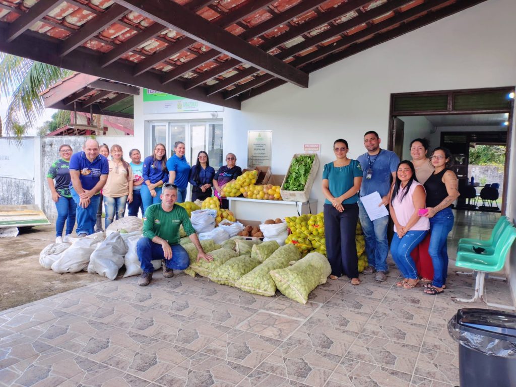 Governo do Amazonas adquire alimentos de agricultores familiares de Presidente Figueiredo 7 SEPROR ENTREGA PAA PRESIDENTE FIGUEIREDO FOTO DIVULGACAO 1024x768 1