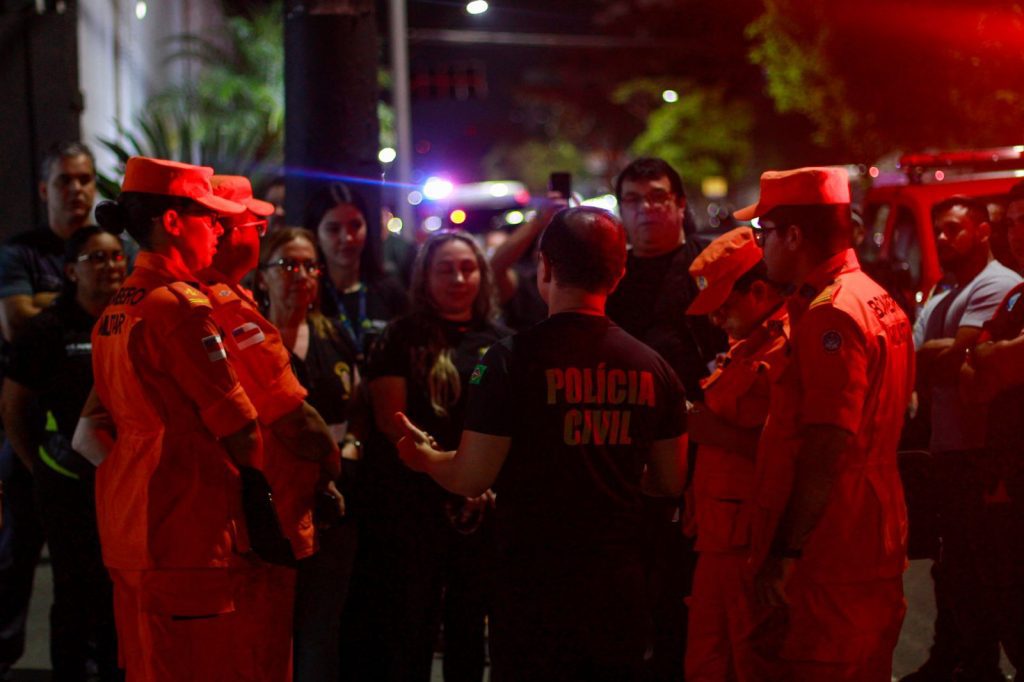 CIF fiscaliza bares e ‘adegas’ nas zonas centro-sul e oeste de Manaus 8 SSP AM CIF FOTOS VICTOR LEVY SSP AM 03 1024x682 1