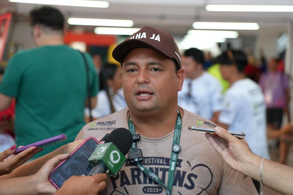 Festival de Parintins 2025: Governo do Amazonas entrega Bumbódromo pronto para o início das apresentações 7 Secretario Caio Andre Foto Aguilar Abicassis 1024x683 1