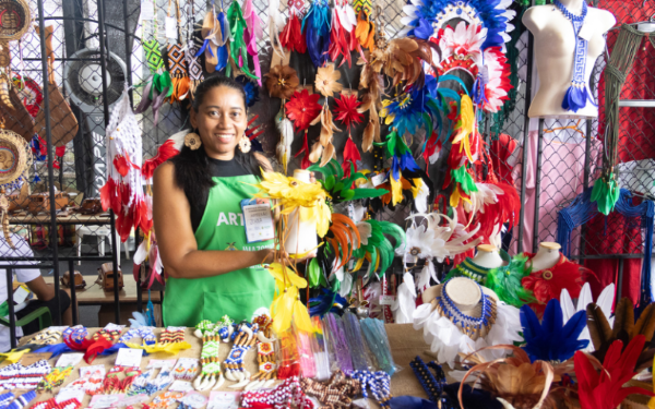 Festival de Parintins 2025: Mostra de Artesanato e Economia Solidária completa 20 anos e destaca talentos amazônicos 8 Setemp ArtesaPIN1 FotoJamilleSilva