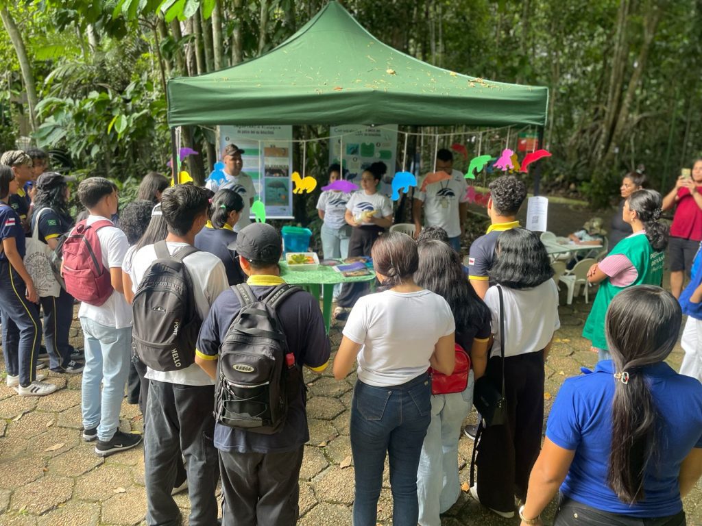 Prosamin+: UGPE promove visita de estudantes ao Bosque da Ciência no Dia Mundial do Meio Ambiente 9 UGPE VISITA ESTUDANTES BOSQUE DA CIENCIA 3 1024x768 1