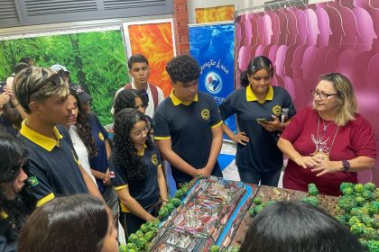 UGPE VISITA ESTUDANTES BOSQUE DA CIENCIA DIVULGACAO UGPE 1024x768 1