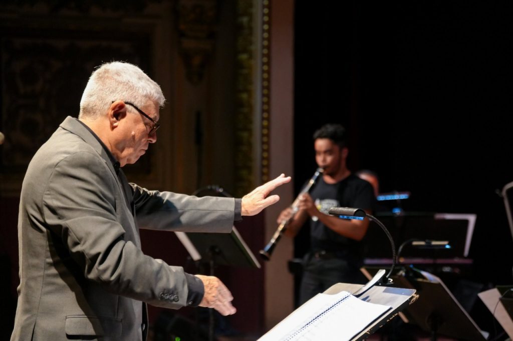 Amazonas Band celebra clássicos do Green Jazz Festival em apresentação no Teatro Amazonas 9 WhatsApp Image 2025 06 03 at 131647 1024x682 1