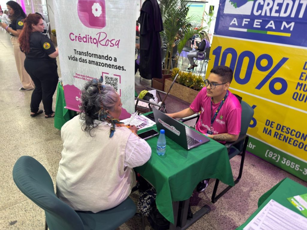 Seas oferece atendimento do Crédito Rosa na terceira edição da Expo Mulher OAB-AM 5 WhatsApp Image 2025 06 13 at 150546 1 1 1024x768 1