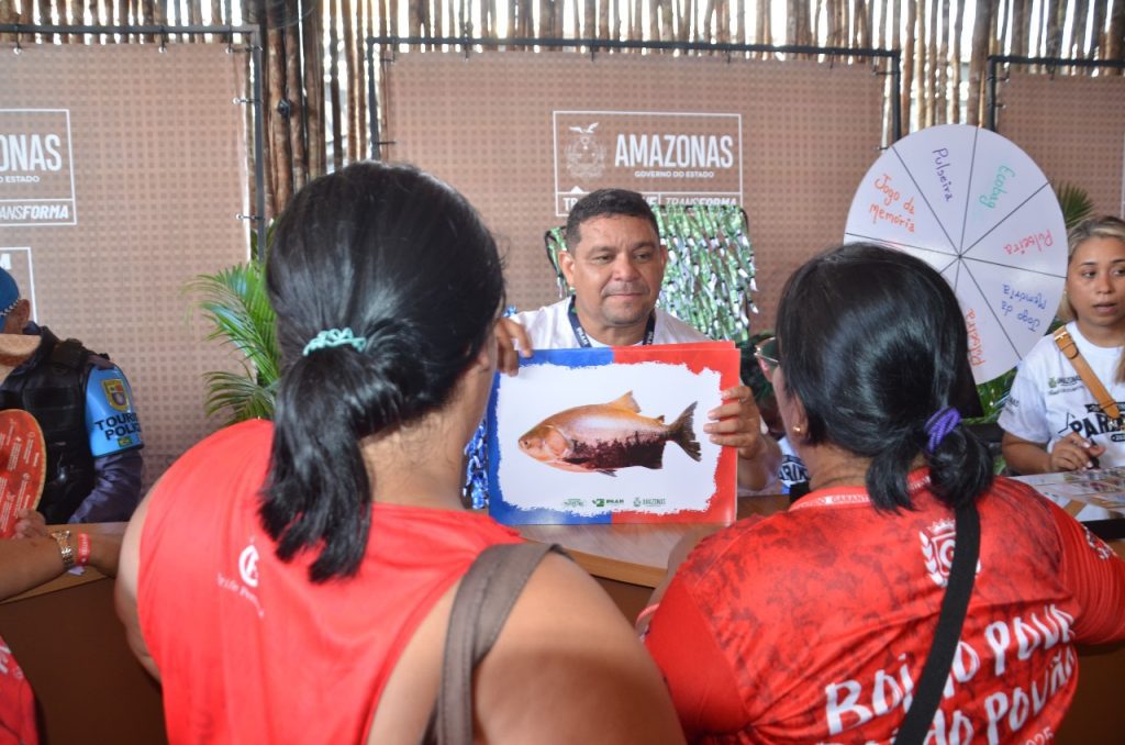 Festival de Parintins 2025: Ipaam promove educação ambiental com brincadeiras e brindes no Turistódromo 8 WhatsApp Image 2025 06 25 at 151828 1024x678 1
