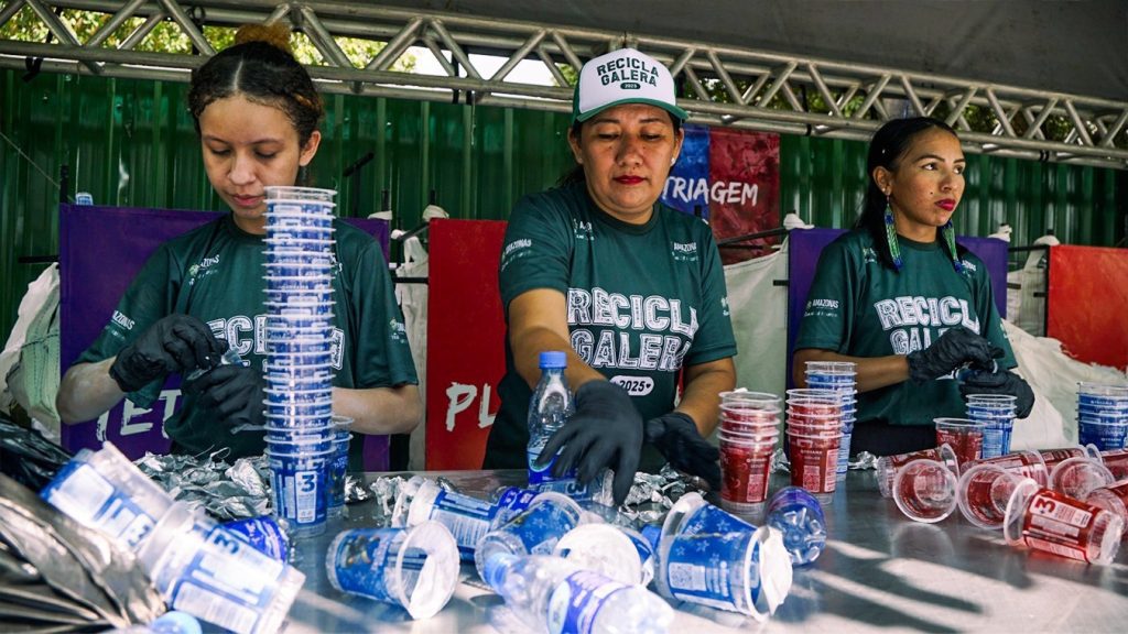 Parintins 2025: Cosama reforça compromisso ambiental com ações de sustentabilidade durante o festival 13 WhatsApp Image 2025 06 26 at 115057 1024x576 1