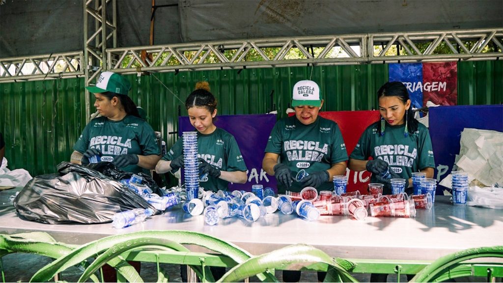 Parintins 2025: Cosama reforça compromisso ambiental com ações de sustentabilidade durante o festival 17 WhatsApp Image 2025 06 26 at 115101 1024x576 1