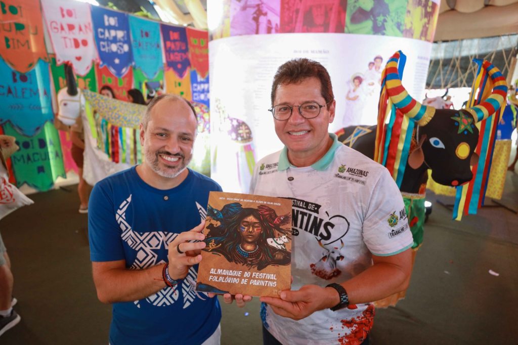Festival de Parintins 2025: Com apoio do Governo do Amazonas, Almanaque do Festival é lançado na Ilha Tupinambarana 6 WhatsApp Image 2025 06 26 at 115705 1024x682 1