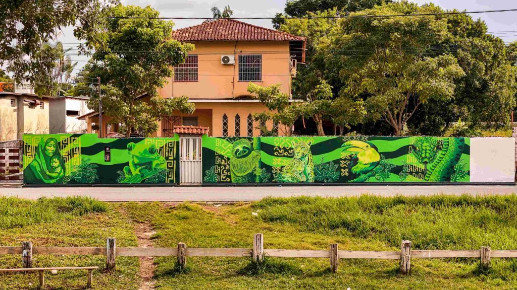 Festival de Parintins 2025: Pinturas do projeto Galeria Cidade Aberta chegam à fase final 14 suame 1024x576 1