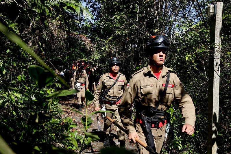 Simulado de atendimento a ocorrência de incêndio florestal reúne mais de 250 militares do Corpo de Bombeiros do Amazonas Informe Manaus CBMAM SIMULADO FOTOS ALEX PAZUELLO 1