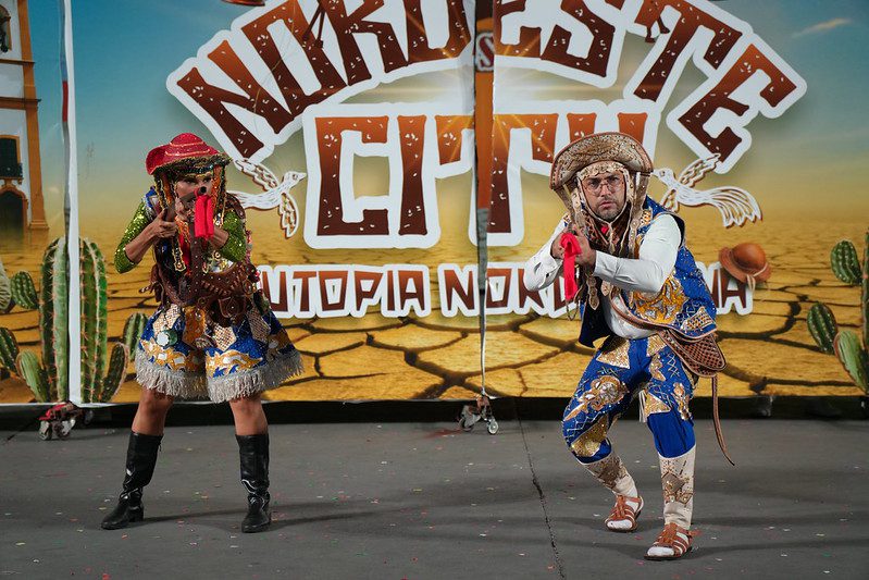 Festival Folclórico do Amazonas vive mais uma noite vibrante de tradição, ancestralidade e inclusão Informe Manaus Cultura FFAM 9noite Mara Souza Maria Bonita e Lampiao foto Aguilar Abecassis Secretaria de Estado de Cultura e Economia Criativa 2