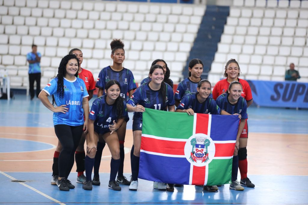 Do Purus para as finais: Lábrea conquista espaço no futsal do JEAs 2025 Informe Manaus Educacao JEAs Futsal Foto Euzivaldo Queiroz 1024x682 1
