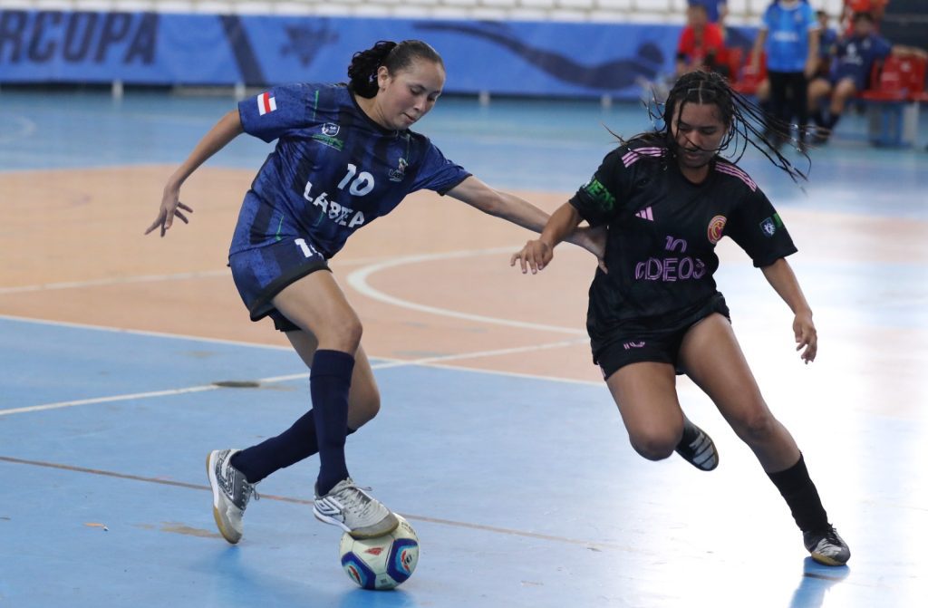Do Purus para as finais: Lábrea conquista espaço no futsal do JEAs 2025 Informe Manaus Educacao JEAs Futsal Grazielle Foto Euzivaldo Queiroz 1024x671 1