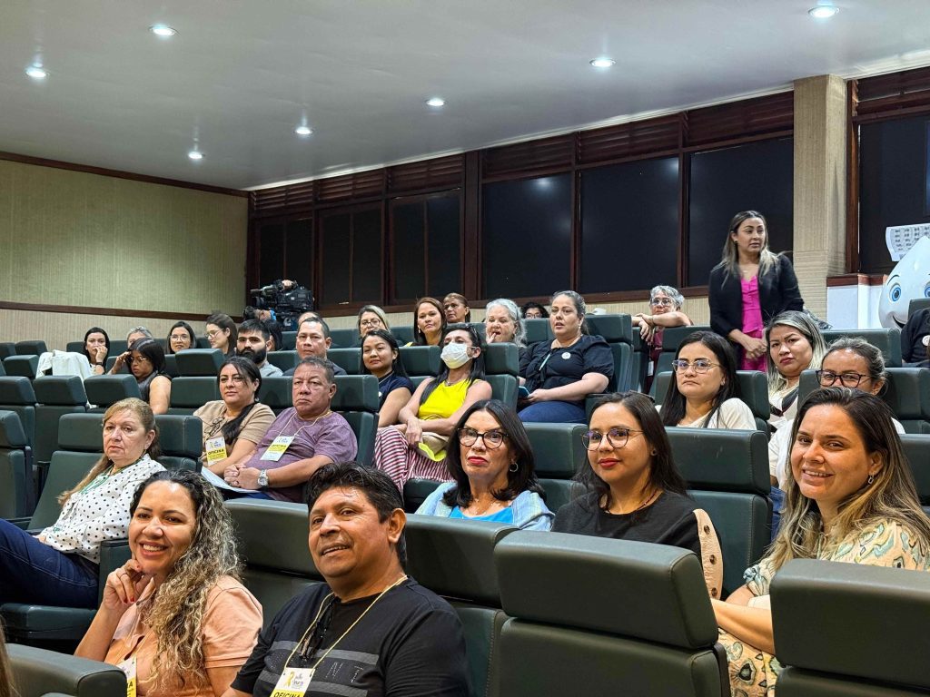 Julho Amarelo: Amazonas prepara municípios para atendimento mais rápido a pessoas com hepatites virais Informe Manaus FVS RCP Oficina Hepatites Virais FOTO Leticia Araujo FVS RCP 2 1024x768 1