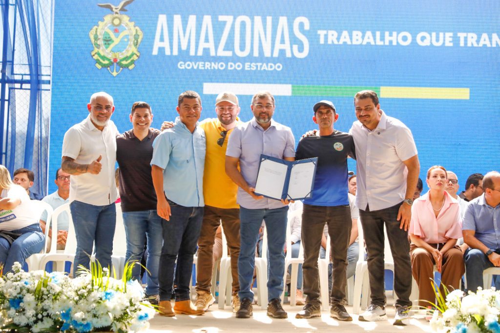 Governador Wilson Lima destina mais de R$ 530 mil para fortalecer setor primário e social de Autazes Informe Manaus Governador Wilson Lima destina mais de R 530 mil para fortalecer setor primario e social de Autazes 1 Foto Arthur Castro Secom 1024x682 1