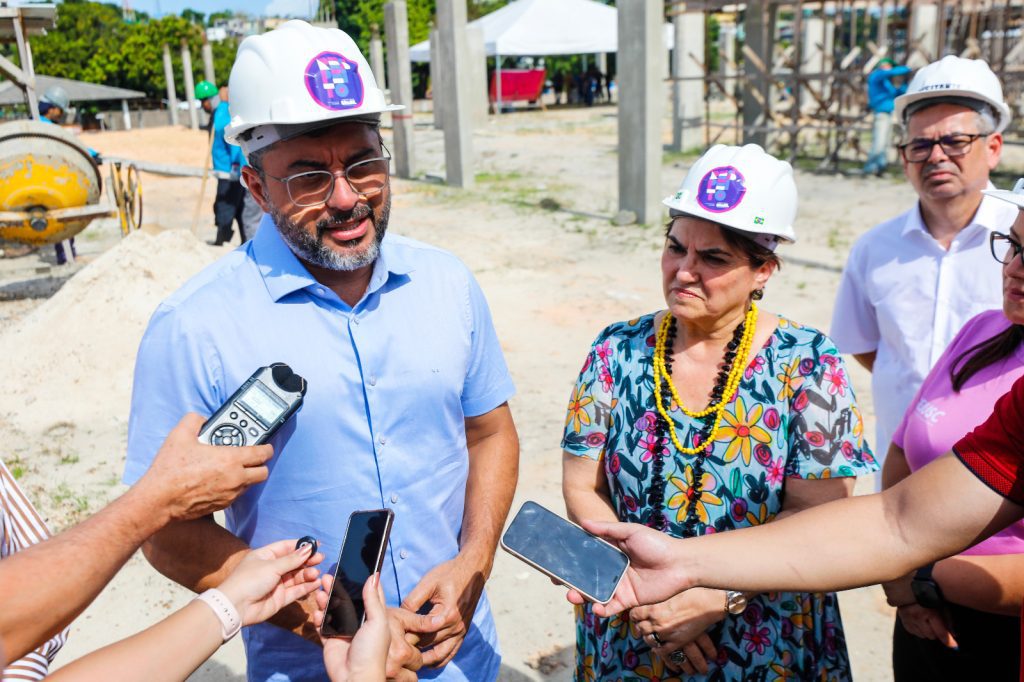 Governador Wilson Lima e ministra Márcia Lopes vistoriam obras da Casa da Mulher Brasileira Informe Manaus Governador Wilson Lima e ministra Marcia Lopes vistoriam obras da Casa da Mulher Brasileira 1 Foto Arthur Castro Secom 1024x682 1