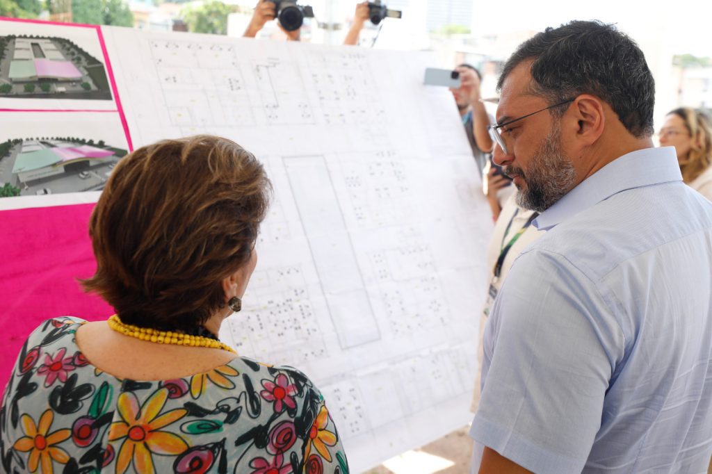 Governador Wilson Lima e ministra Márcia Lopes vistoriam obras da Casa da Mulher Brasileira Informe Manaus Governador Wilson Lima e ministra Marcia Lopes vistoriam obras da Casa da Mulher Brasileira 5 Foto Arthur Castro Secom 1024x682 1