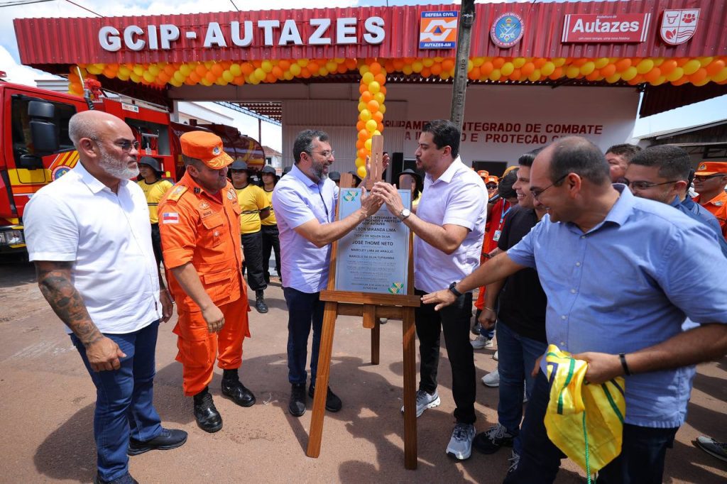 Governador Wilson Lima inaugura Grupamento de Bombeiros em Autazes e reforça resposta a emergências no interior Informe Manaus Governador Wilson Lima inaugura Grupamento de Bombeiros em Autazes e reforca resposta a emergencias no interior 1 foto Diego Peres Secom 1024x682 1