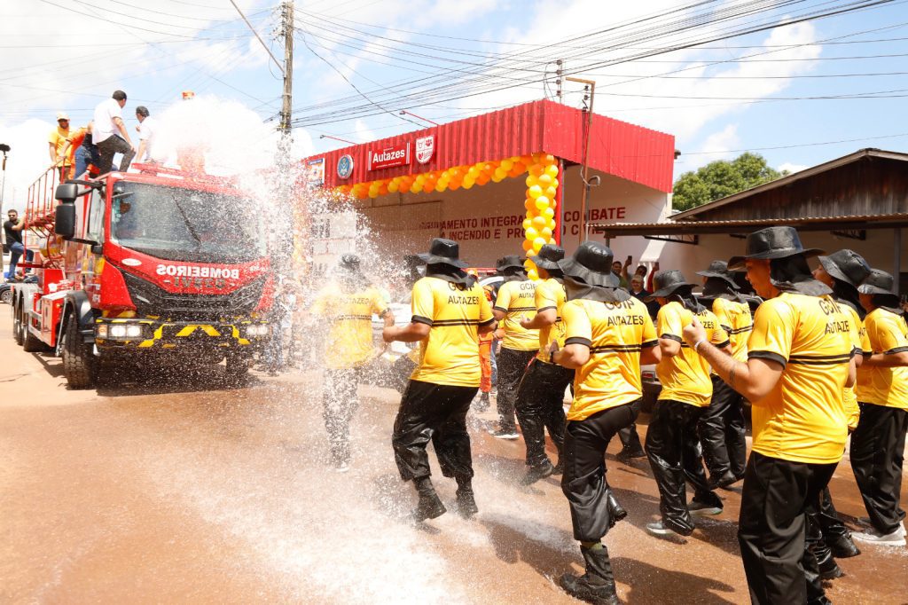 Governador Wilson Lima inaugura Grupamento de Bombeiros em Autazes e reforça resposta a emergências no interior Informe Manaus Governador Wilson Lima inaugura Grupamento de Bombeiros em Autazes e reforca resposta a emergencias no interior 5 foto Arthur Castro Secom 1024x682 1