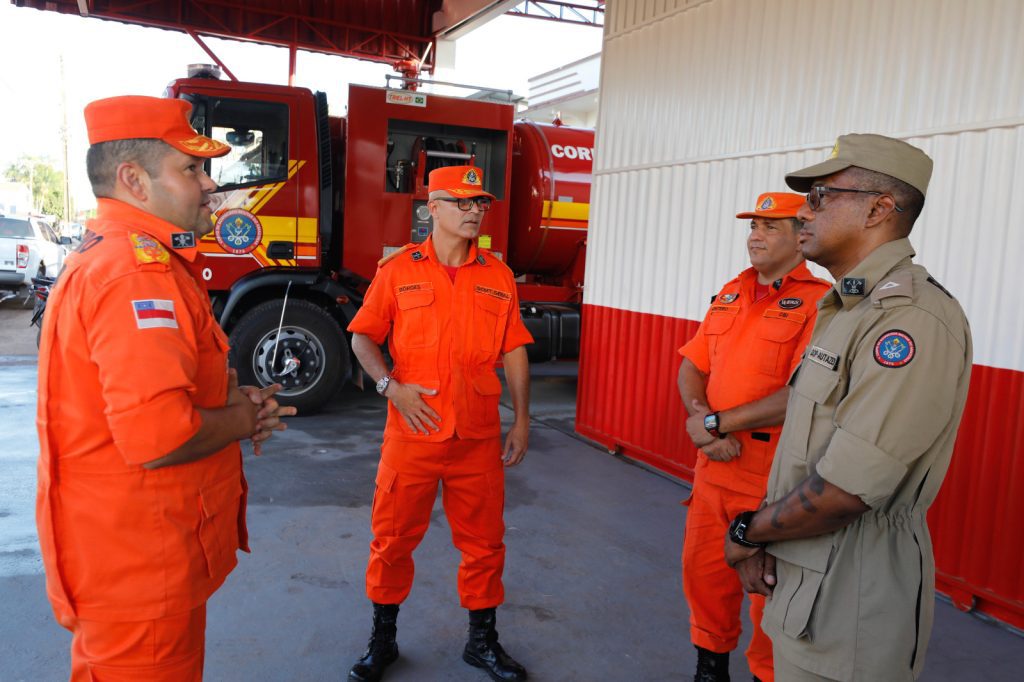 Governador Wilson Lima inaugura Grupamento de Bombeiros em Autazes e reforça resposta a emergências no interior Informe Manaus Governador Wilson Lima inaugura Grupamento de Bombeiros em Autazes e reforca resposta a emergencias no interior 6 foto Arthur Castro Secom 1024x682 1