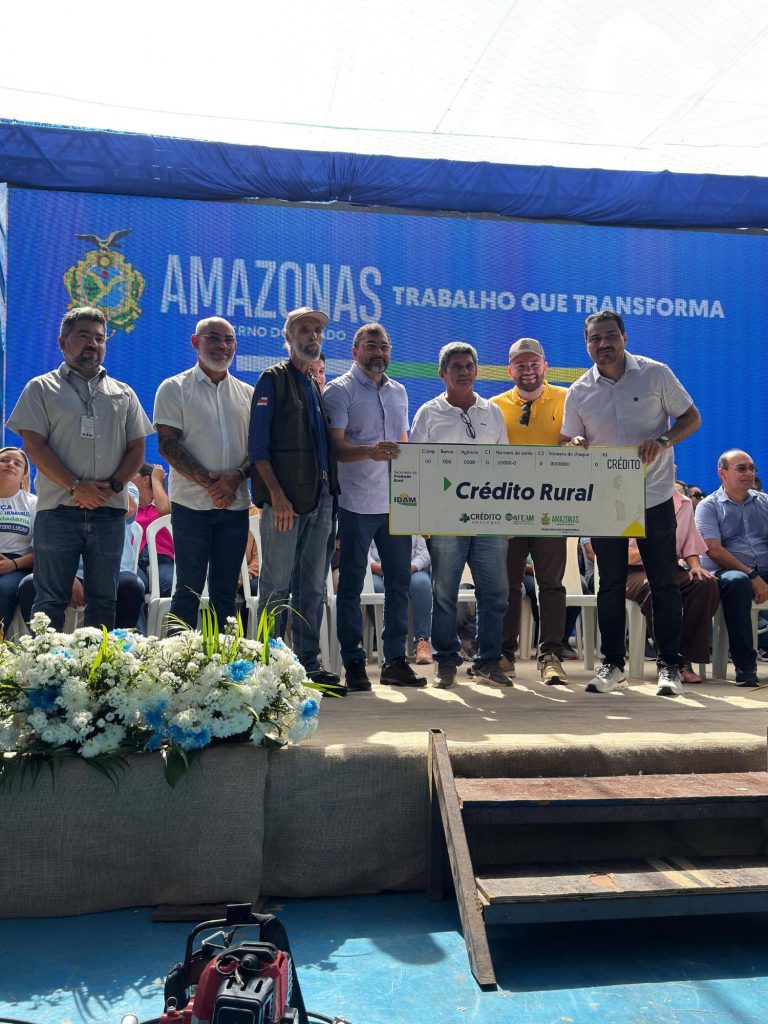 Governo do Amazonas destina ao setor primário de Autazes R$ 408,9 mil em crédito rural Informe Manaus Idam Entregas Autazes Foto Divulgacao Idam 768x1024 1