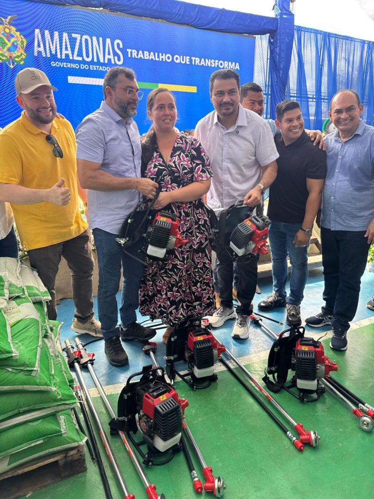 Governo do Amazonas destina ao setor primário de Autazes R$ 408,9 mil em crédito rural Informe Manaus Idam Entregas Governo Autazes Foto Divulgacao Idam 768x1024 1