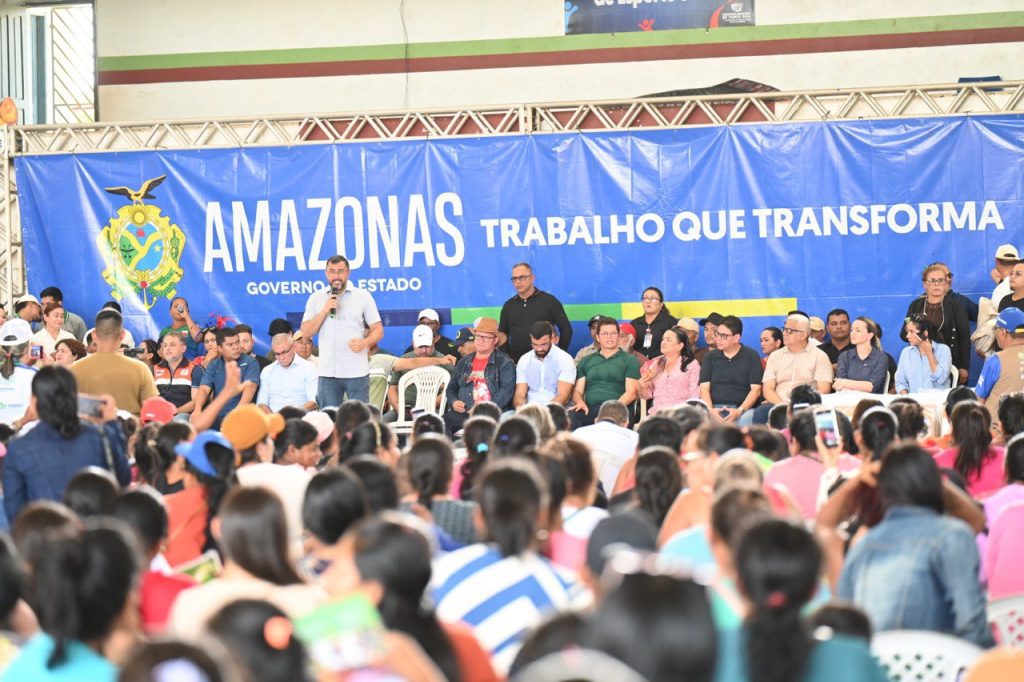 Governador Wilson Lima inaugura iluminação pública de LED em Jutaí e Fonte Boa Informe Manaus Ilumina Jutai e Fonte Boa Fotos Seocm 7 1024x682 1