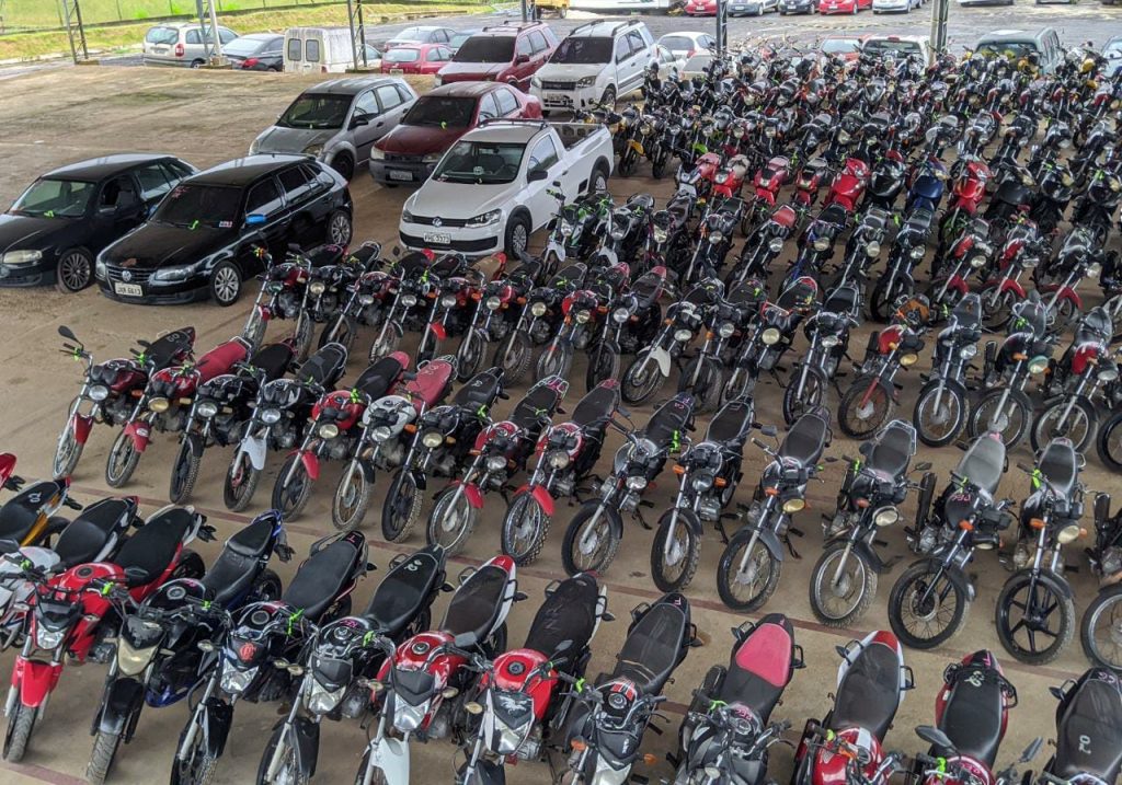 Leilão do Detran-AM será na próxima segunda-feira, com 305 veículos disponíveis Informe Manaus Leilao 1 1024x717 1