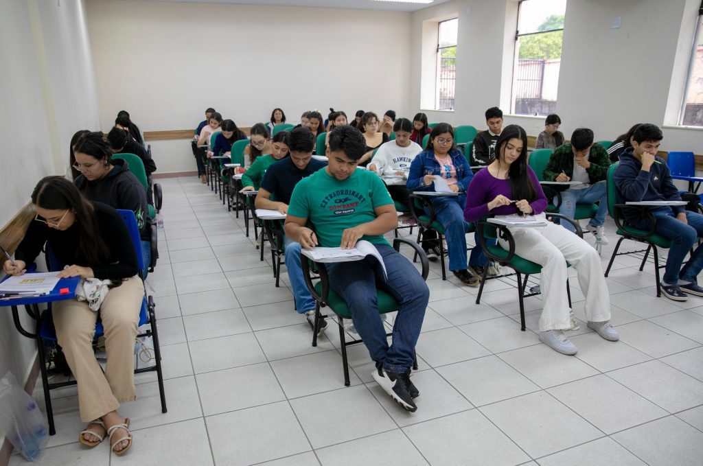 UEA inicia inscrições para o Vestibular 2025, acesso 2026, e SIS Informe Manaus UEA inicia inscricoes para o Vestibular 2025 acesso 2026 e SIS 4 1024x679 1