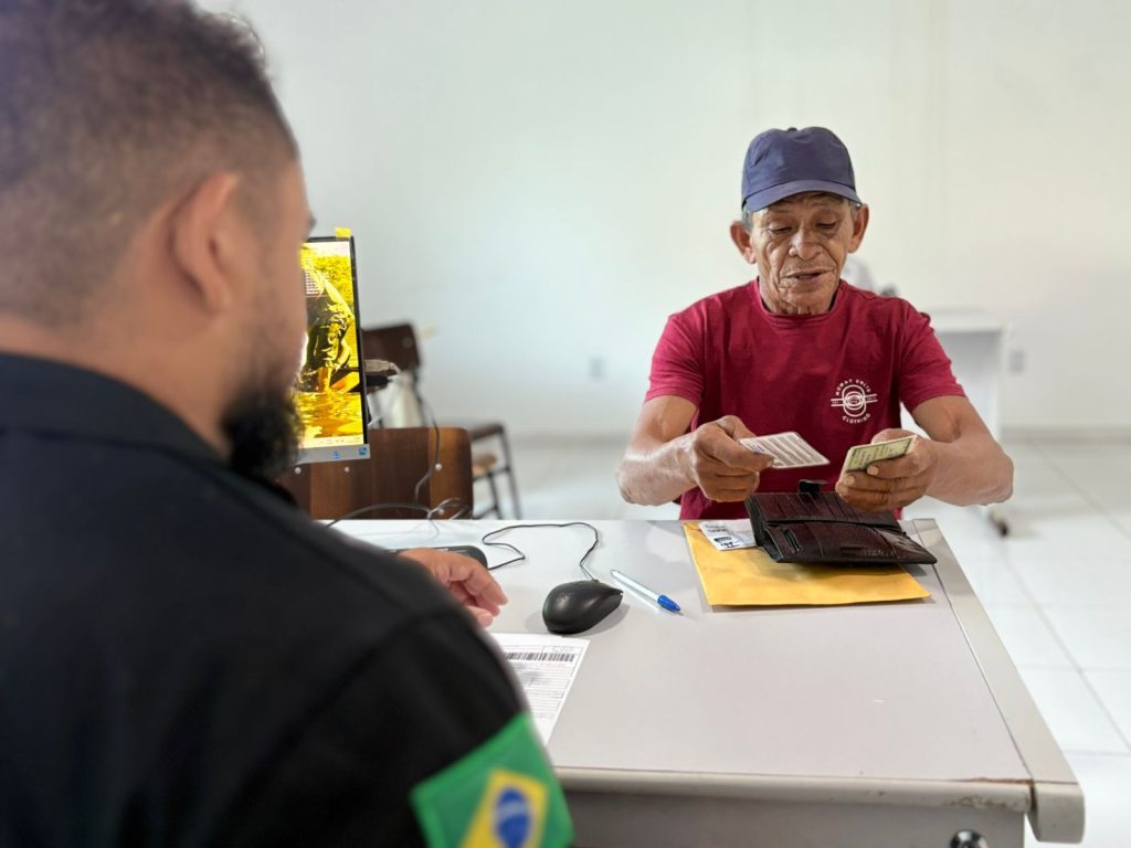 ADS inicia atendimento itinerante para credenciamento de trabalhadores a subvenção da juta e malva em Manacapuru Informe Manaus WhatsApp Image 2025 07 21 at 145836 1024x768 1