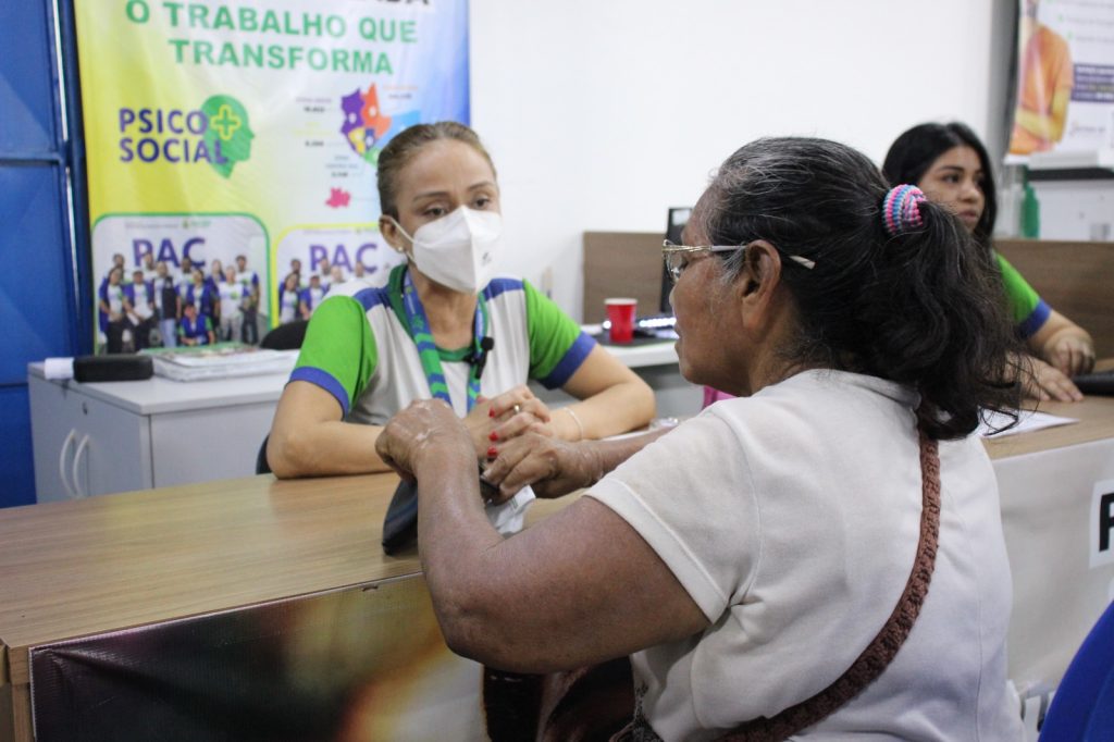 Acolhimento e escuta: Psico+Social fortalece o Auxílio Estadual do Governo do Amazonas com monitoramento social Informe Manaus WhatsApp Image 2025 07 23 at 154800 1024x682 1