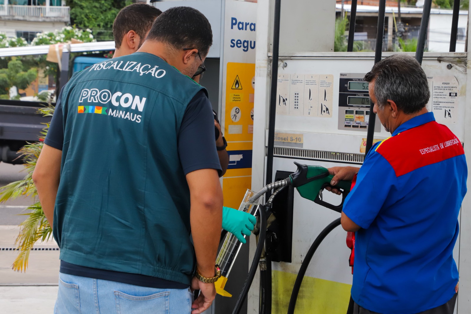 Procon Manaus divulga levantamento de abril e aponta variação nos preços dos combustíveis