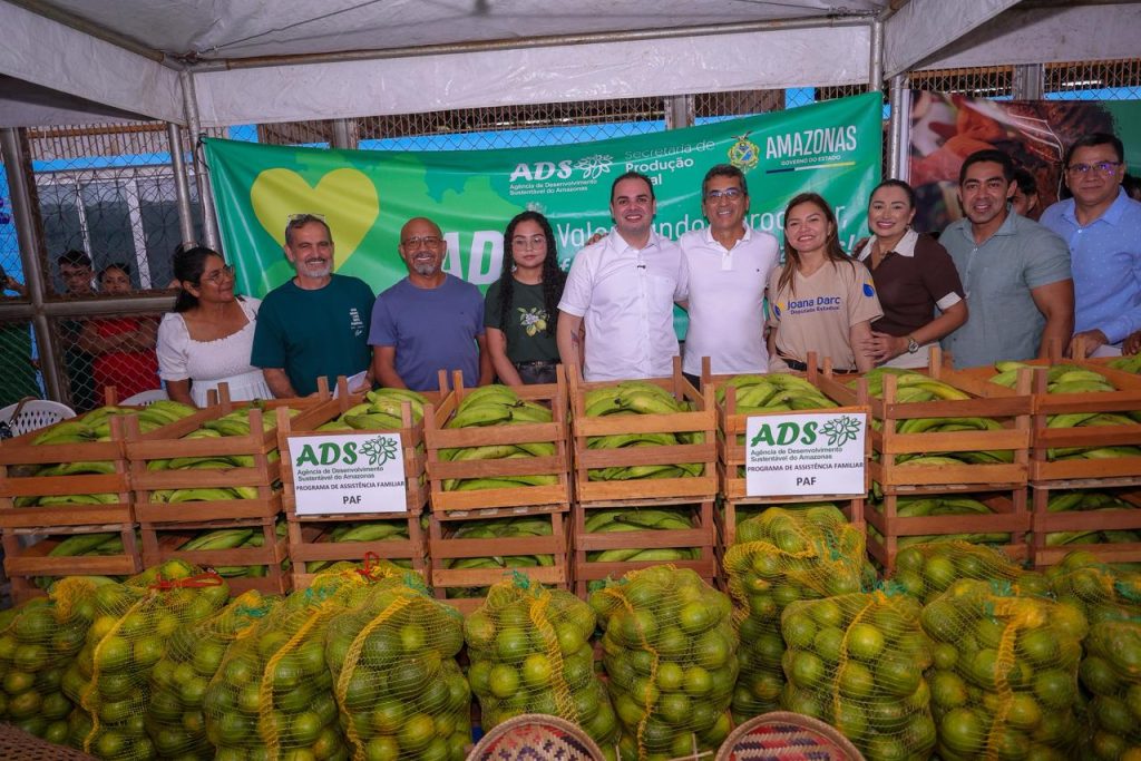 Governador Roberto Cidade promove entregas sociais e primárias em Manicoré durante aniversário do município